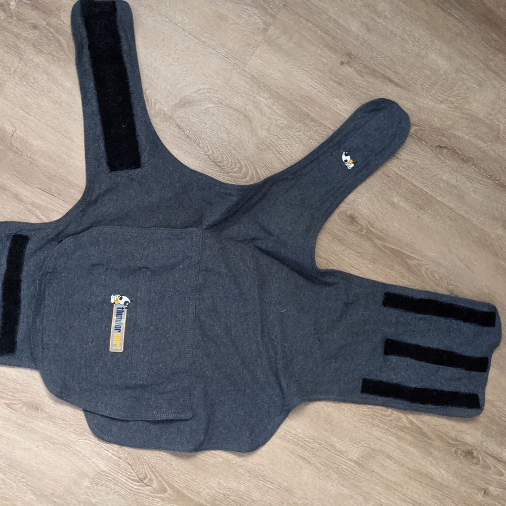 Thundershirt - Medium - Picture 2 of 3
